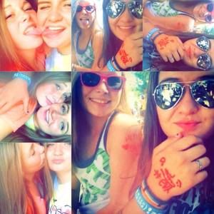 Meet your Posher, Danielle