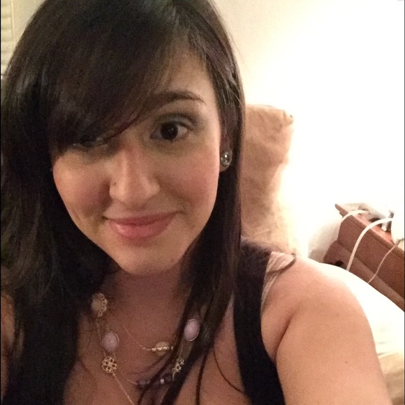 Meet Chlobe0 👋🏼😃 - Picture 2 of 4