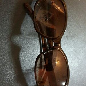 Meet your Posher, Tania