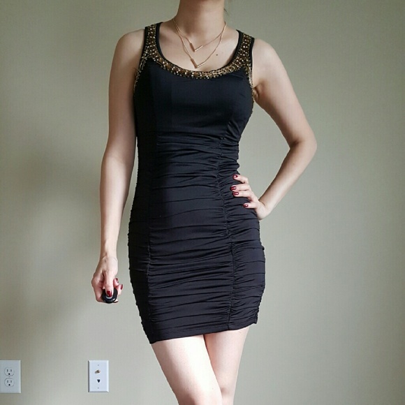 BLACK COCKTAIL DRESS