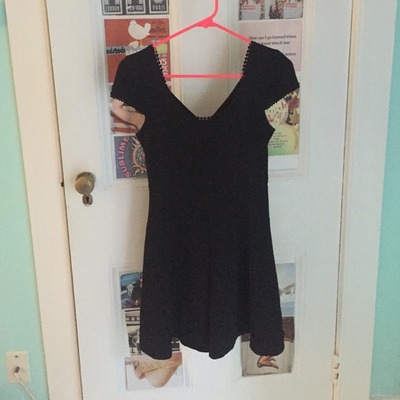 Black free people dress