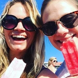 Meet your Posher, Elise