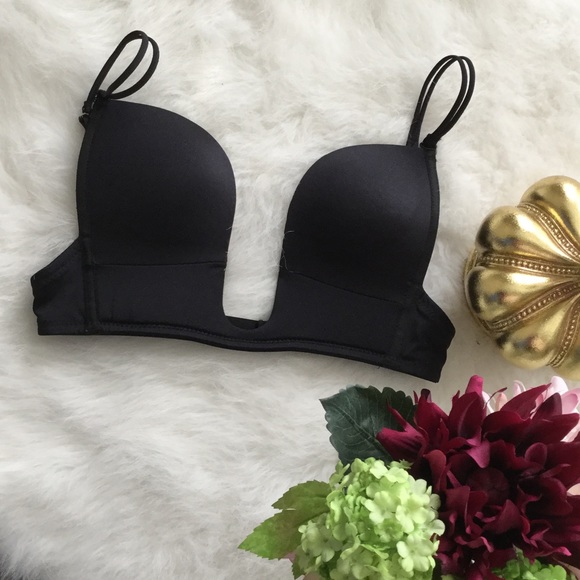 Deep U Seamless Convertible Straps Bras