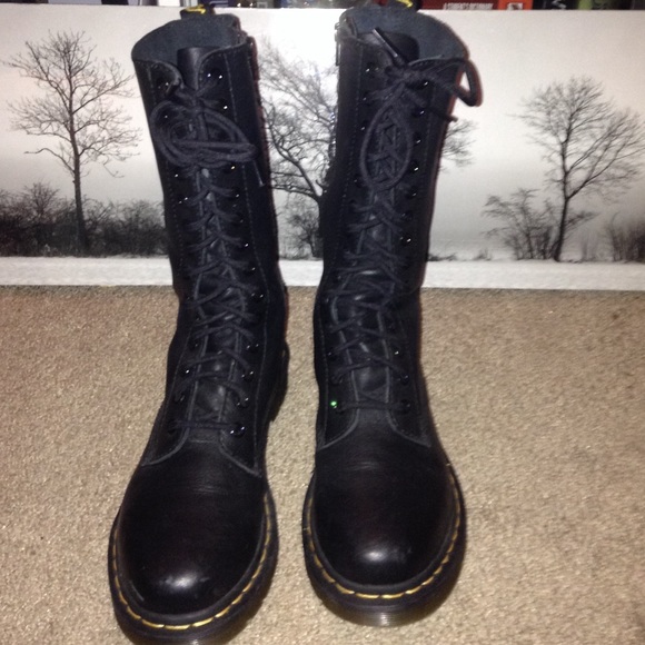 DocMarten boots reserved for Mabellarie