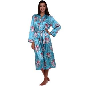 Kimono satin robe