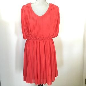 Red Pleated Short Sleeve Dress with Defined Waist