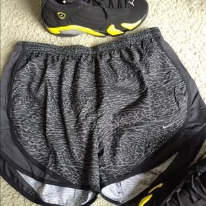 nike women's leopard shorts