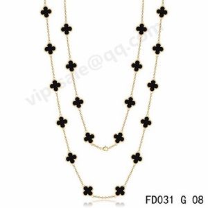 Fake Van Cleef and Arpels necklace