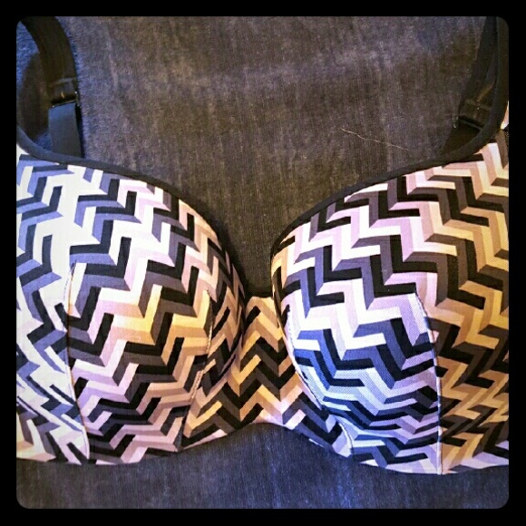 Cacique bra, NWOT