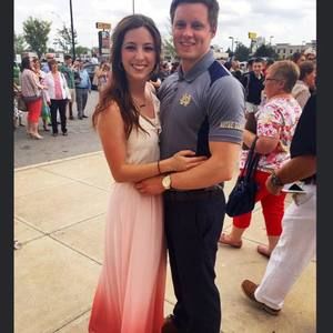 Meet your Posher, Mara