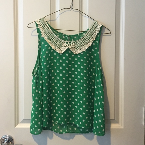Forever 21 Tops - tank top blouse