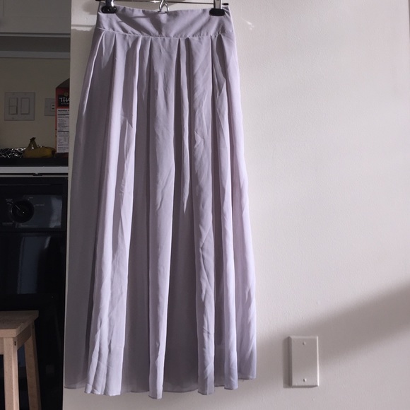 *SOLD* Maxi Skirt
