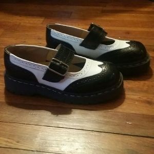 Black and white school uniform Platform Mary Jane