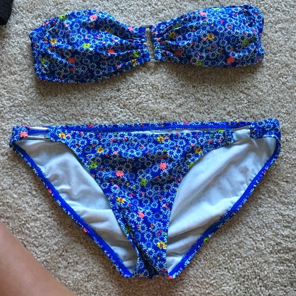 Old navy swim set! Both smalls!