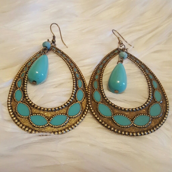 Rain drop earring