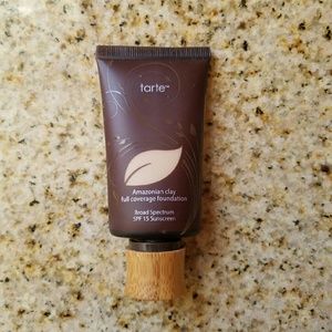 Tarte Amazonian Clay Foundation