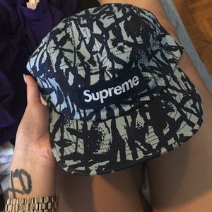 supreme cap.