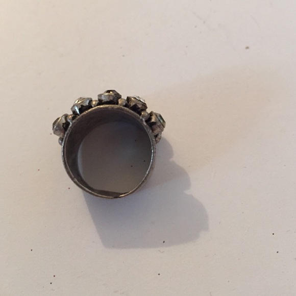 Silver ring - Picture 3 of 3
