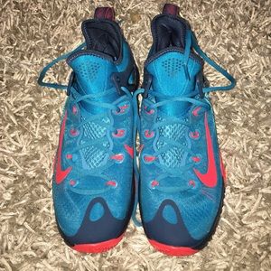 Blue/Orange Men's 8 Nike Sneakers 💪🏼👊🏻