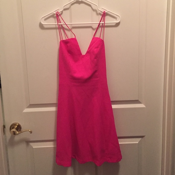 Tobi Dresses & Skirts - Pink dress