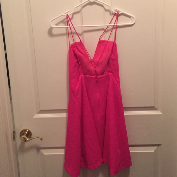 Pink dress - Picture 2 of 2