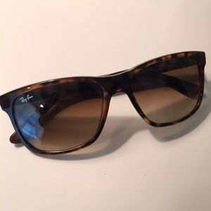 Authentic Ray-ban womens sunglasses