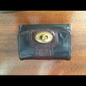 Leather fossil wallet