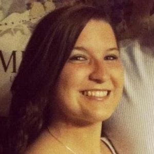 Meet your Posher, Caitlyn