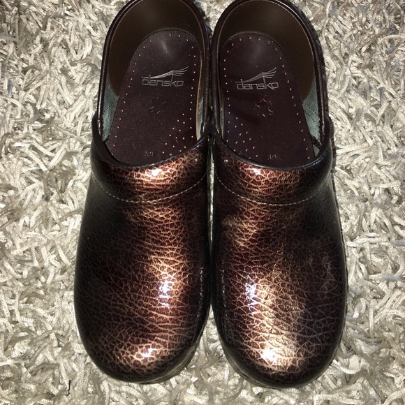 Size 39 Brown Dansko's