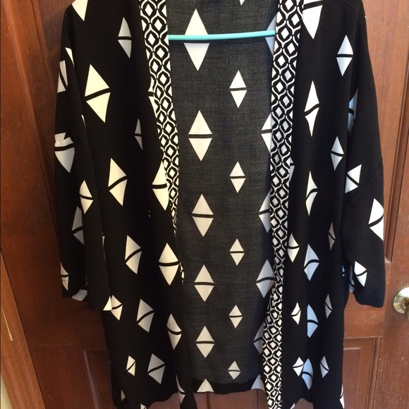 H&M triangle jacket size large