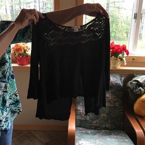 Black high low shirt