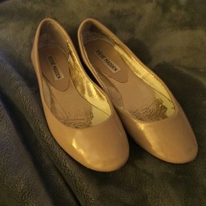 Steve Madden Taupe Ballet Flats