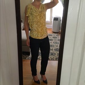 Bright Ann Taylor Sleeveless Shell W/Shoulder Tie