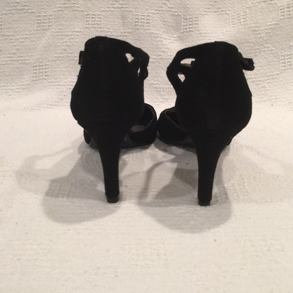 Adrienne Vittadini suede black heels - Picture 3 of 4