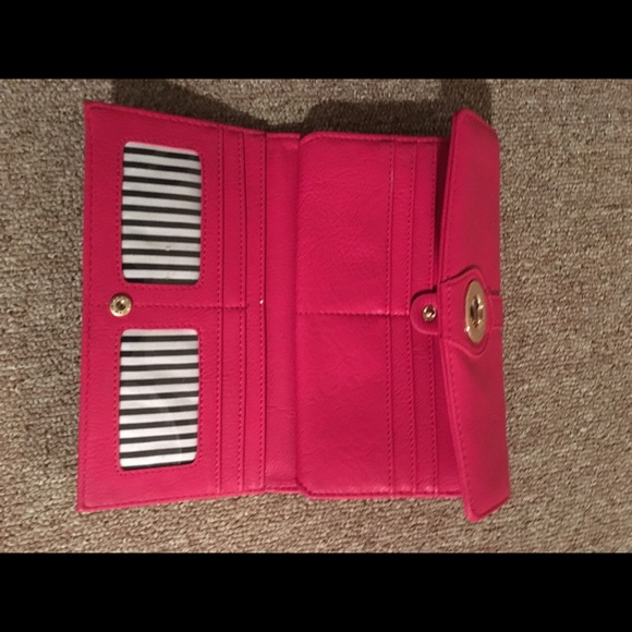 Wallet - Picture 3 of 3