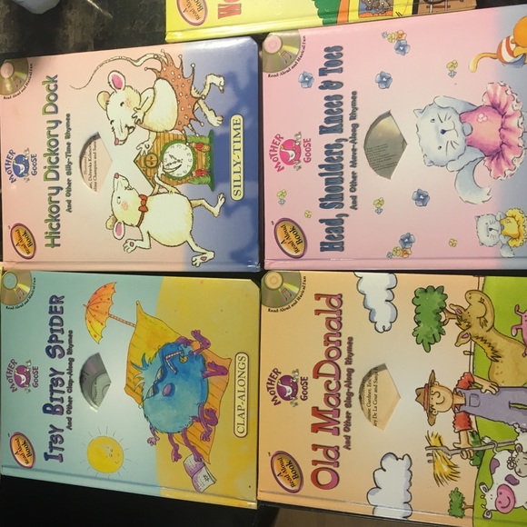 5 Read Aloud Mother Goose BOOKS - Picture 2 of 4
