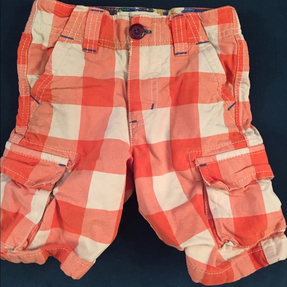 Adorable 3T boys Mini Boden shorts! Summer ready!