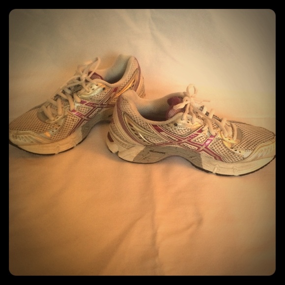 ASIC running shoes