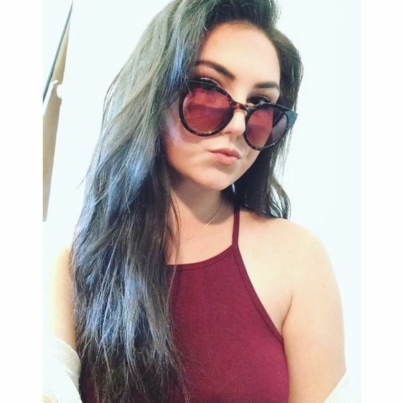 Cat eye sunglasses