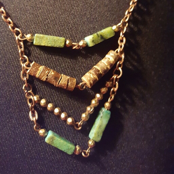 Green Chevron Necklace - Picture 2 of 3