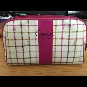 Coach cosmetic bag(large)