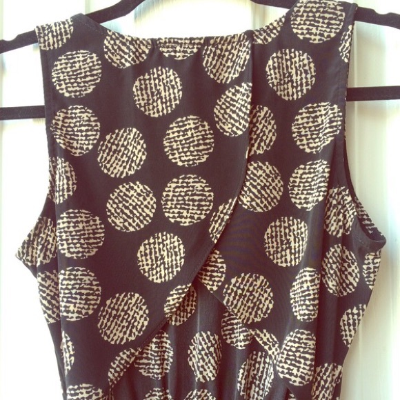 Patterned Asymmetrical Hem Dress w/ Tulip Back - Picture 4 of 4