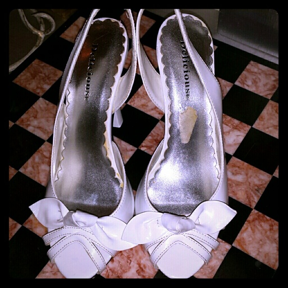 **SOLD**White heeled slingbacks