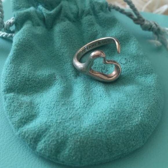 Open heart ring