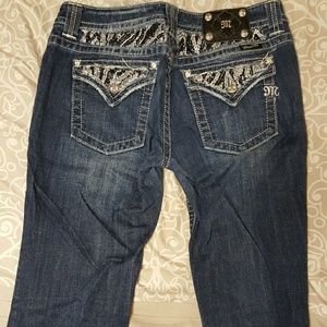 Miss Me Ladies Jeans- good shape