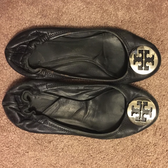 Tory Burch flats. Silver emblem