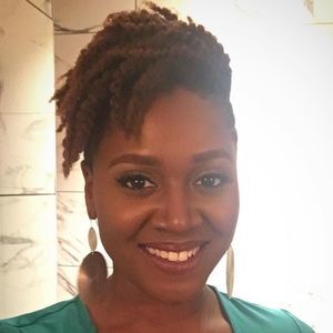 Meet your Posher, Ayodele