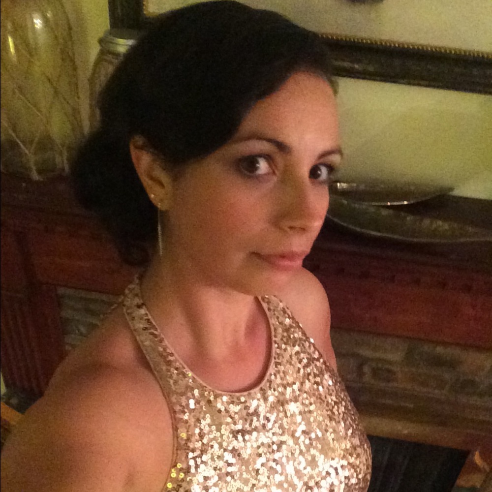 Meet your Posher, Jennifer