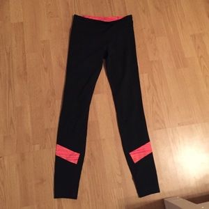 Under Armour work out pants