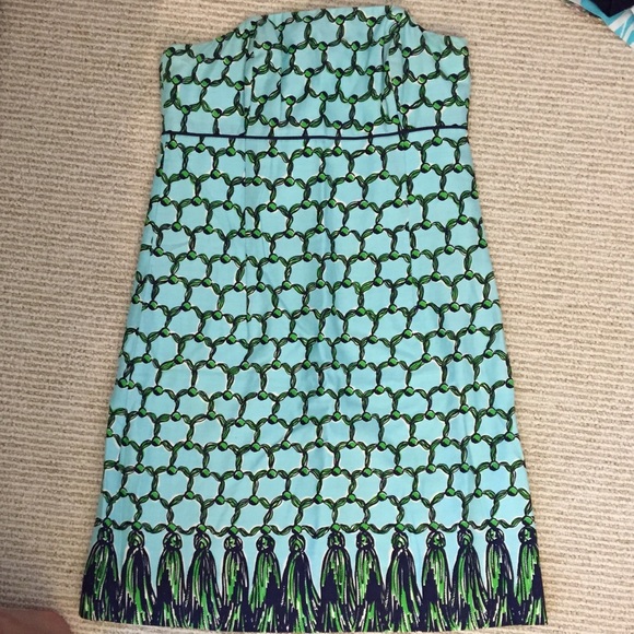 Lilly Pulitzer - Picture 1 of 1